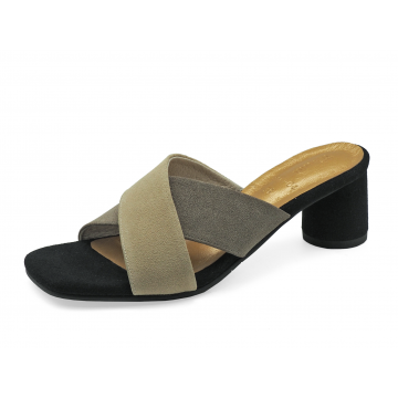 รองเท้าแตะ HSC-04 หนังกลับเบจ-กลับกากี