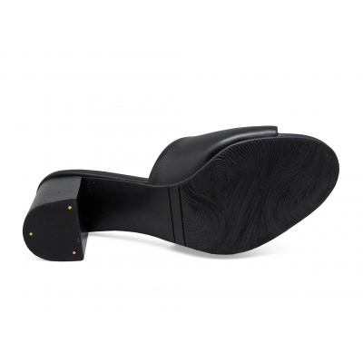 รองเท้าแตะ HSC-95 หนังนิ่มดำ