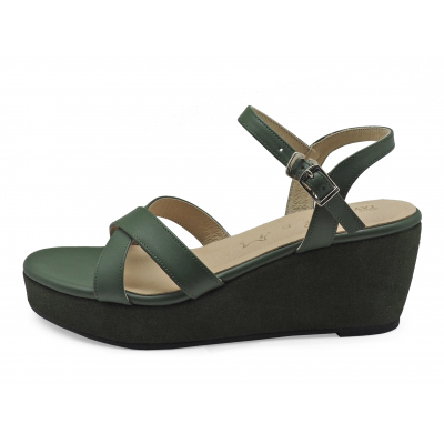 รองเท้าแตะ SC-90 หนังนิ่มเขียวขี้ม้า