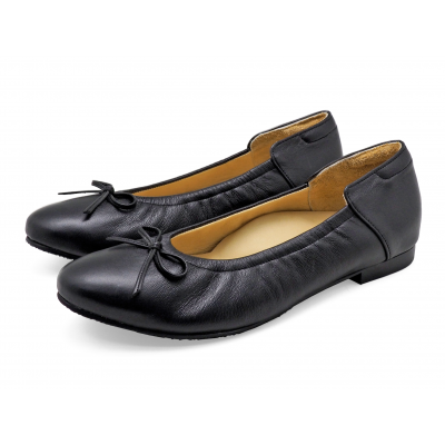 รองเท้าคัทชูส้นเตี้ย SV-06 หนังแกะดำ